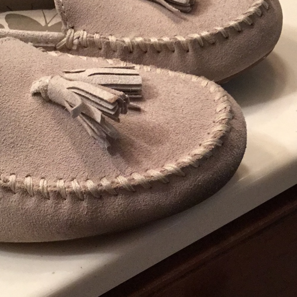 Lands End Suede tasseled Loafers - Picture 9 of 11